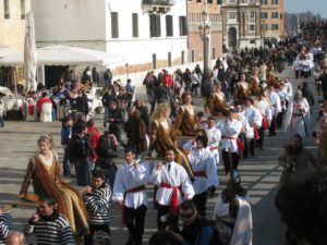 ベネチア　パレード